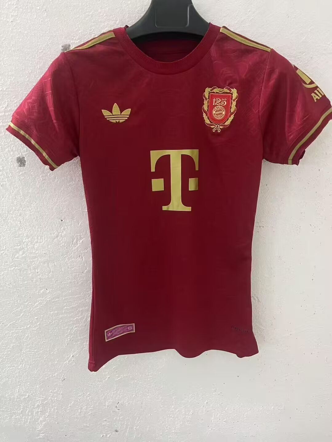 AAA Quality Bayern Munich Woman 125th Anniversary Soccer Jersey